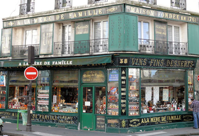 Paris_9_-_Épicerie_fine_À_la_mère_de_famille_-1